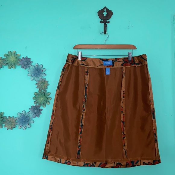 Vera Wang- floral pattern pleated skirt - Picture 3 of 9